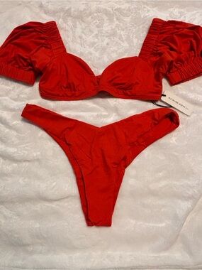NWT WeWoreWhat 2 piece. XS